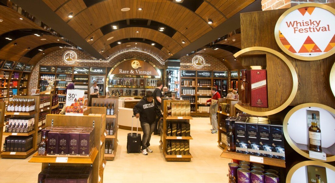 duty-free-store-heathrow-duty-free-heathrow-heathrow-shopping